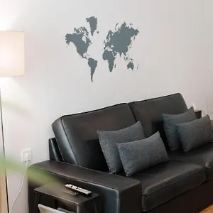 Spacious 82 M2 Two Bedroom Classy Near Center Διαμέρισμα